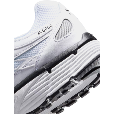 Кросівки чоловічі Nike P-6000 CD6404-107 Білі