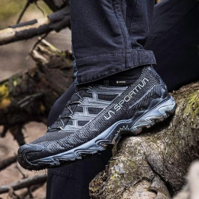 Кроссовки трекинговые мужские La Sportiva Ultra Raptor II Wide GTX