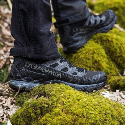 Кроссовки трекинговые мужские La Sportiva Ultra Raptor II Wide GTX