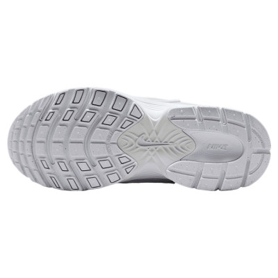 Кросівки жіночі Nike V5 RNR